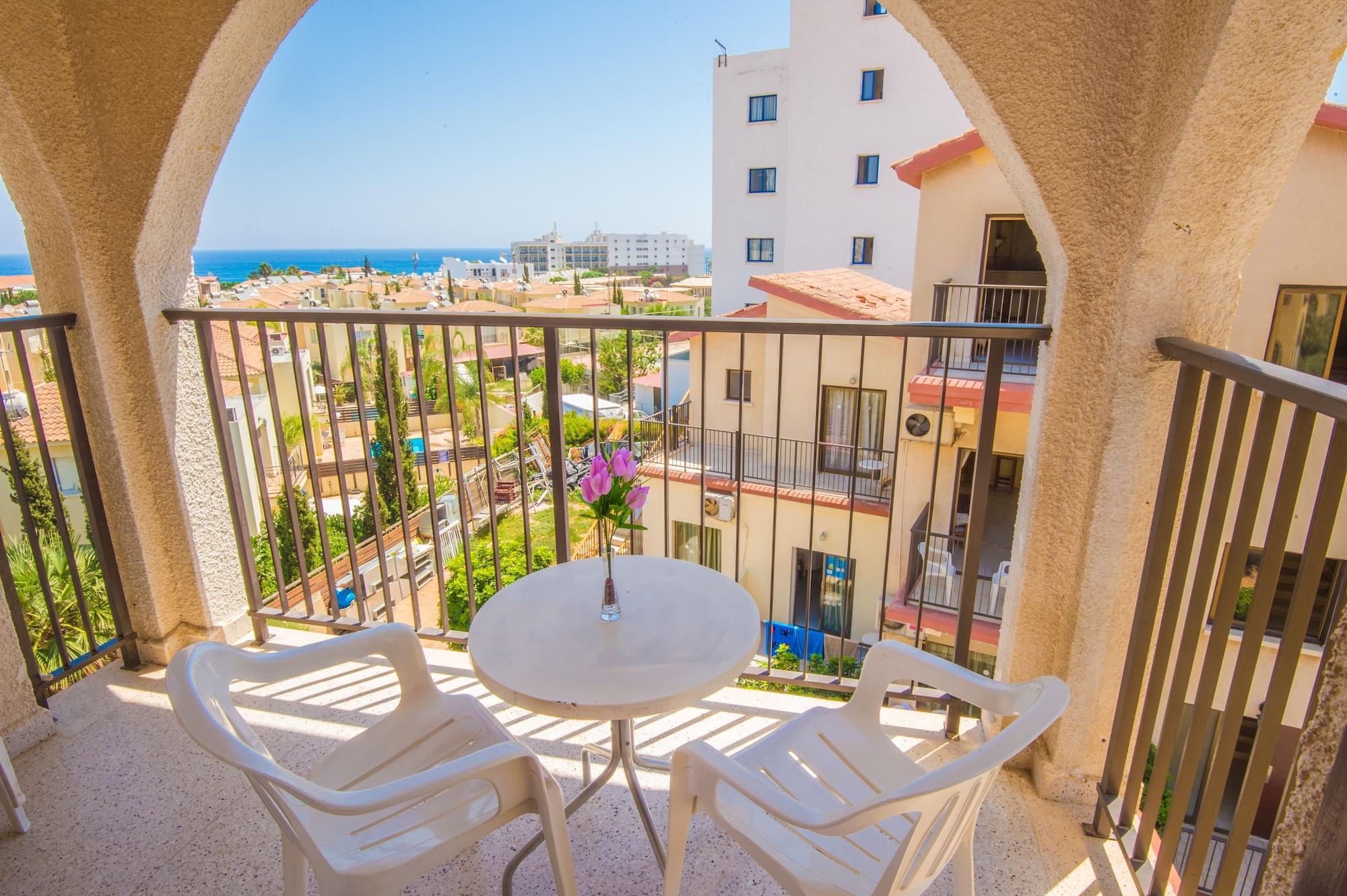 Windmills Hotel Apartments Protaras Exterior photo