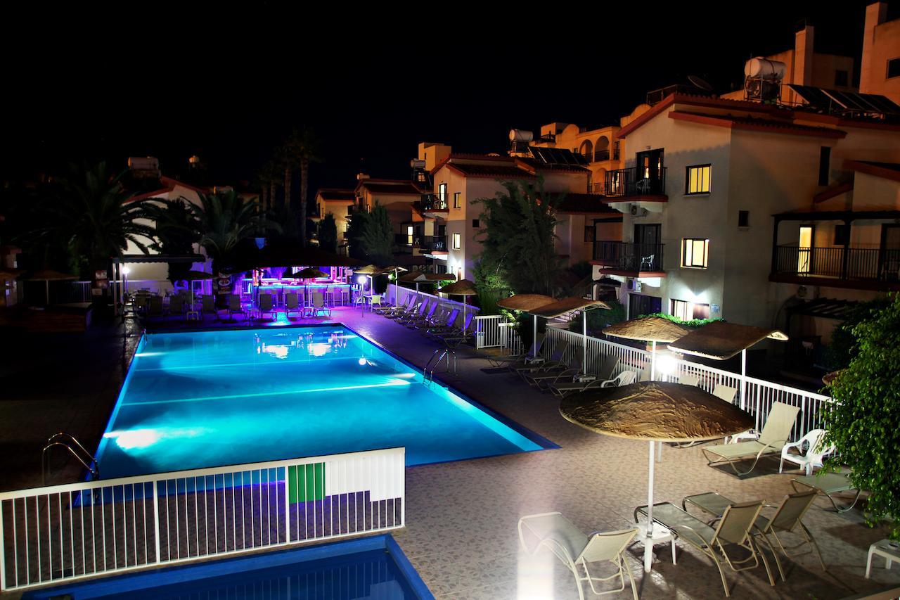 Windmills Hotel Apartments Protaras Exterior photo